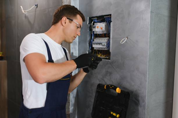 Best Circuit Breaker Repair  in Chelsea Cove, NY