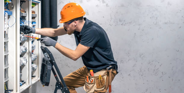 Best Licensed Electrician  in Chelsea Cove, NY